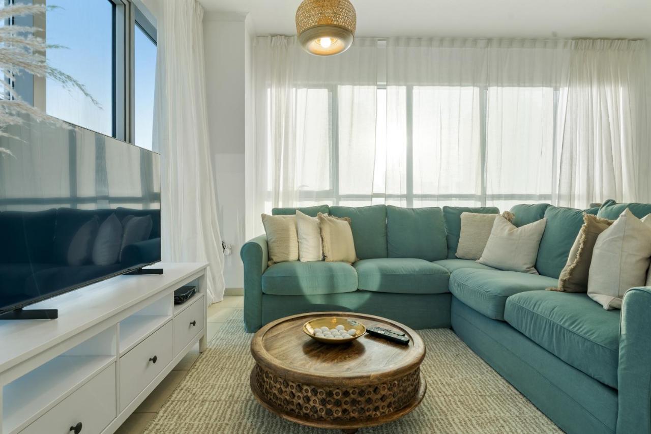 Chic And Zen Apartment, Near Burj Khalifa Tower Дубай Екстериор снимка