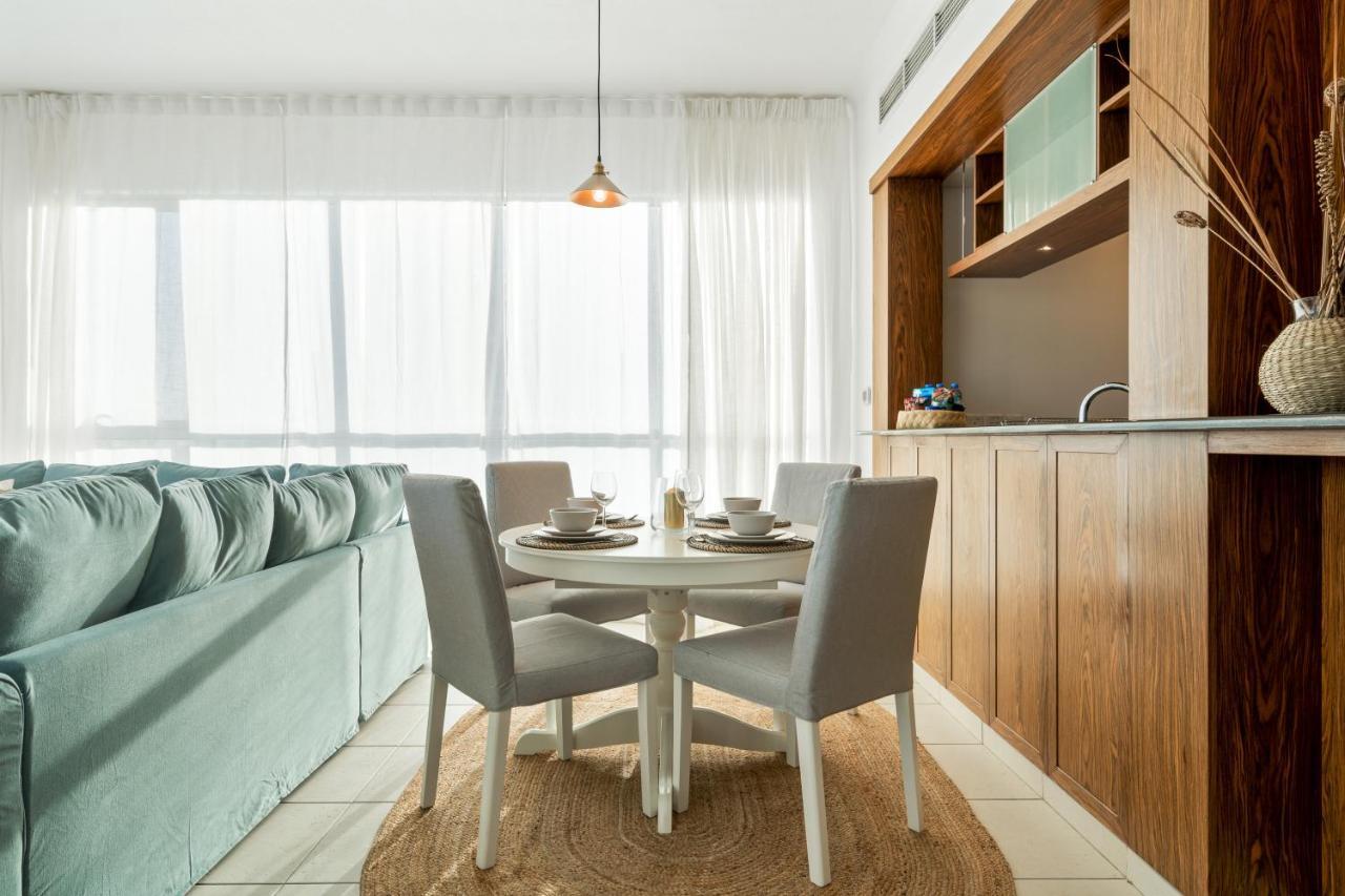 Chic And Zen Apartment, Near Burj Khalifa Tower Дубай Екстериор снимка