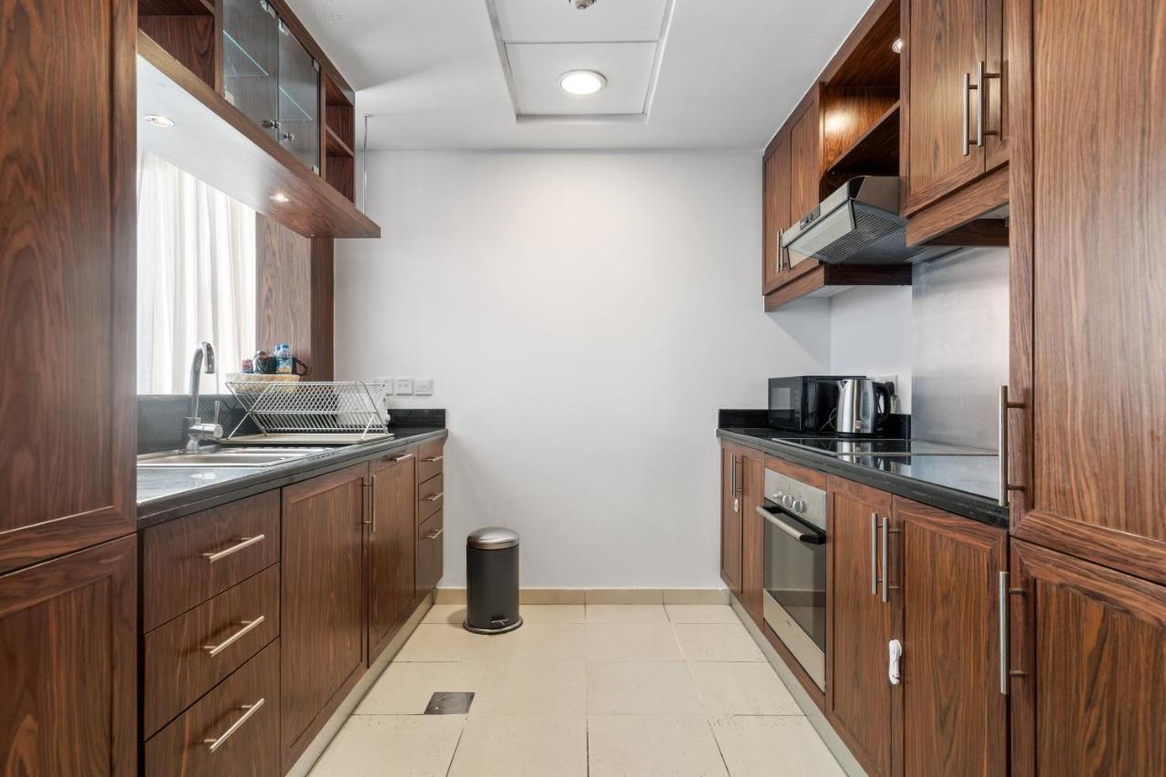 Chic And Zen Apartment, Near Burj Khalifa Tower Дубай Екстериор снимка